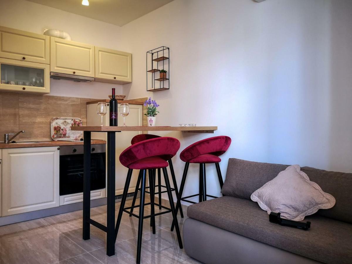 Ante Apartamento *